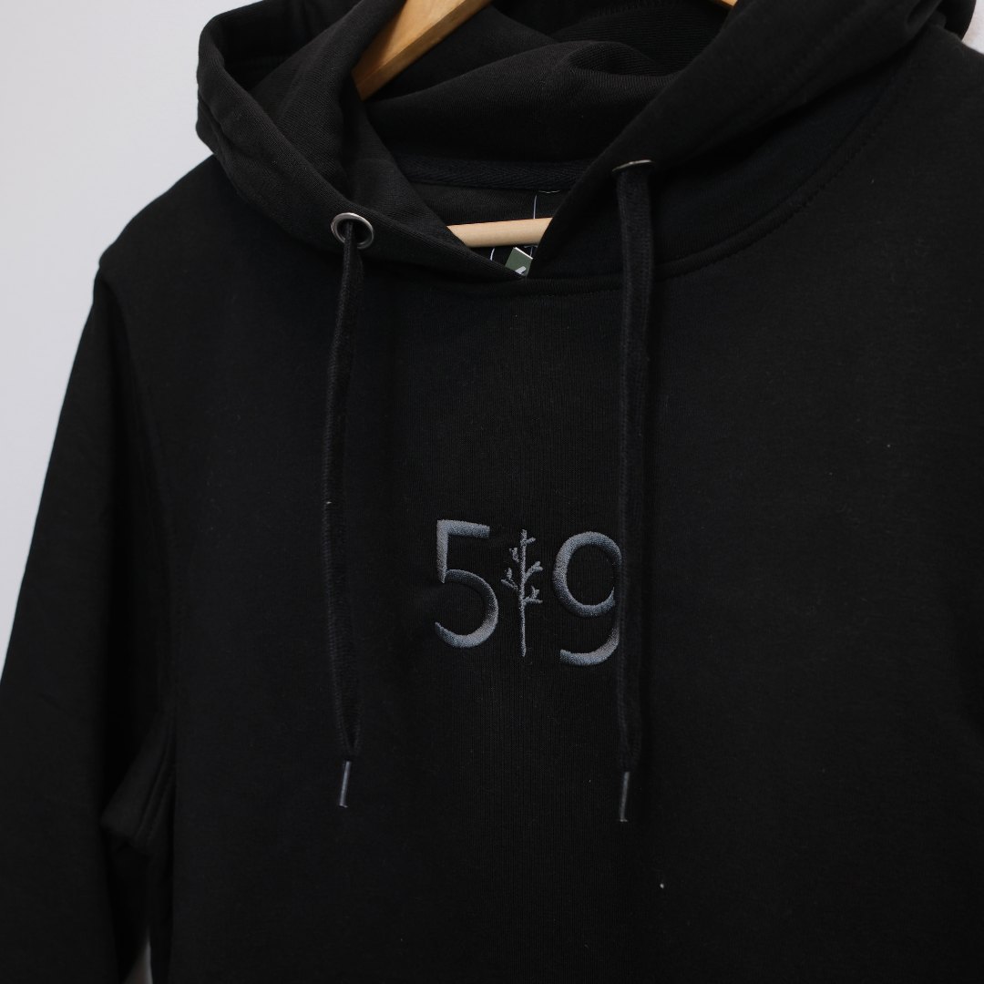 519 EMBROIDERED HOODIE (UNISEX)